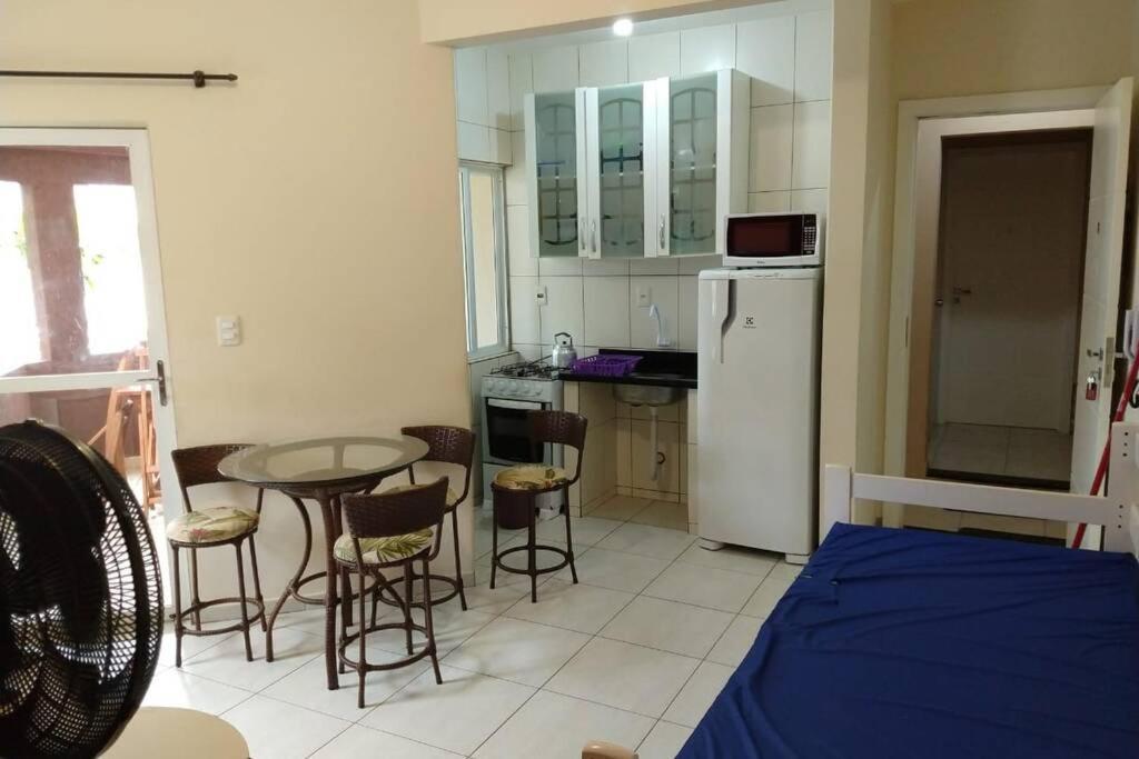 Apartamento Residencial Melfi 3 Ap 4 *