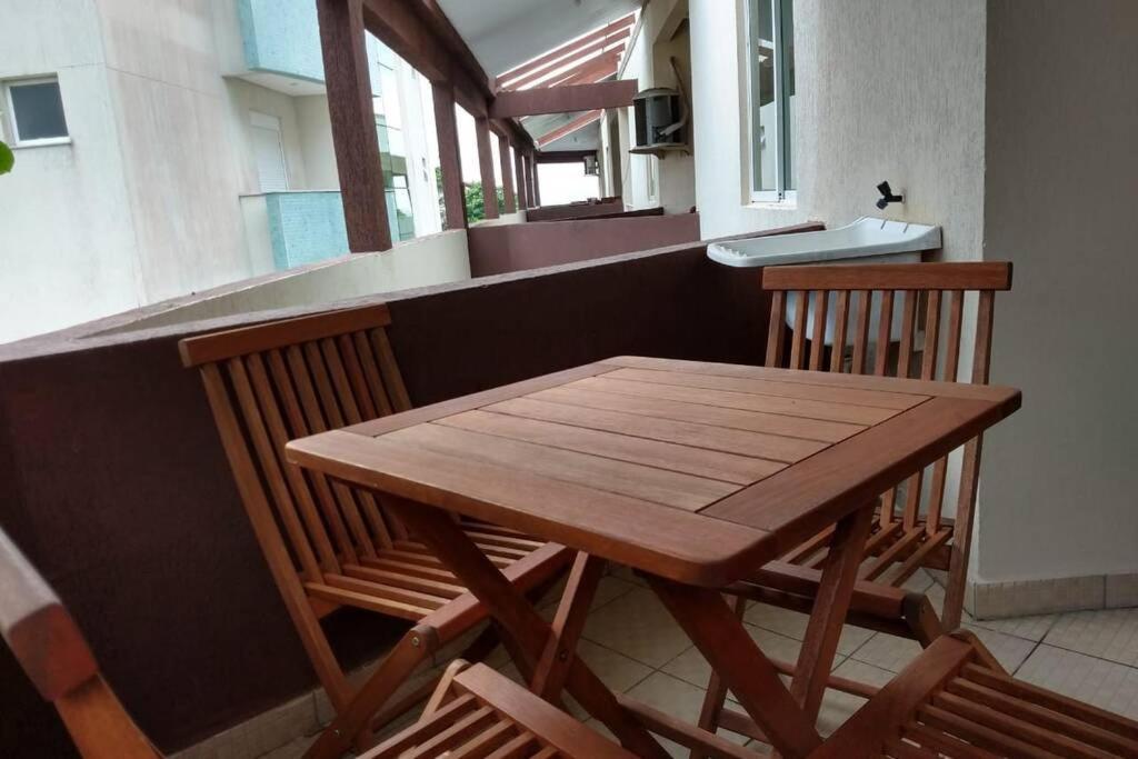 Residencial Melfi 3 Ap 4 * Bombinhas